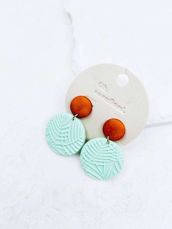 mint - round wood leaf embossed earrings