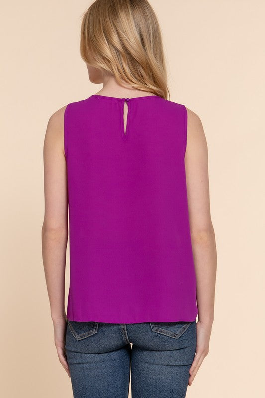 SLEEVELESS ROUND NECK WOVEN TOP