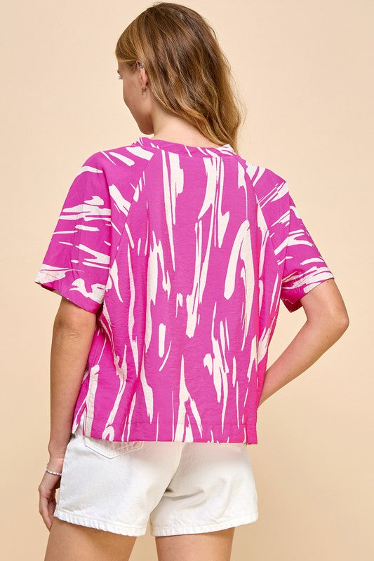 Basic T Shirt with Geometric Print